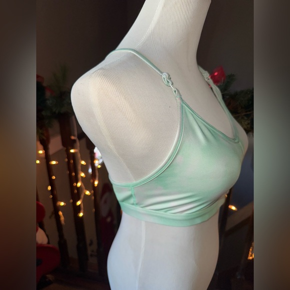 Nike Dri - Fit Mint green and white sports bra - Picture 6 of 6
